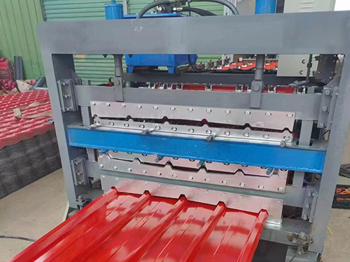 河南三层彩钢压瓦机 